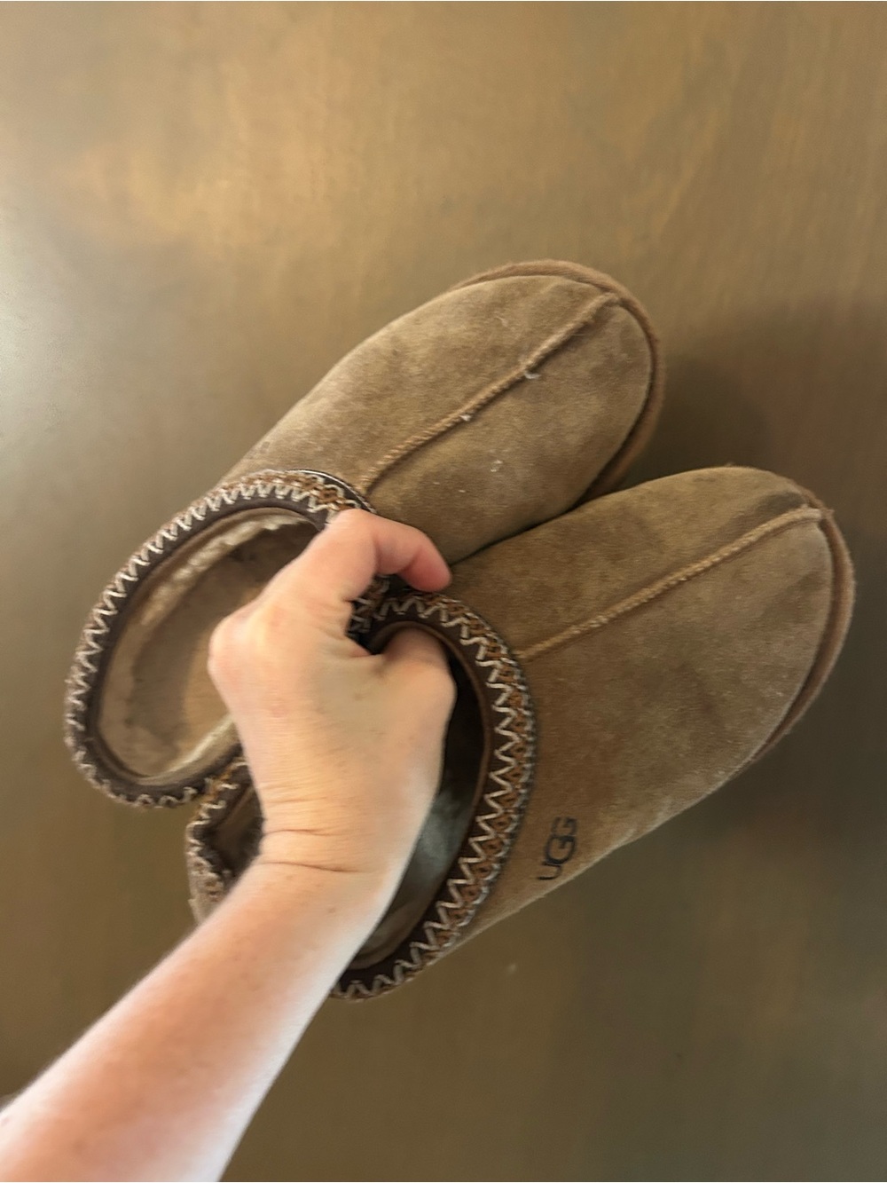UGG Kids Chestnut Suede Slip-On Slippers
